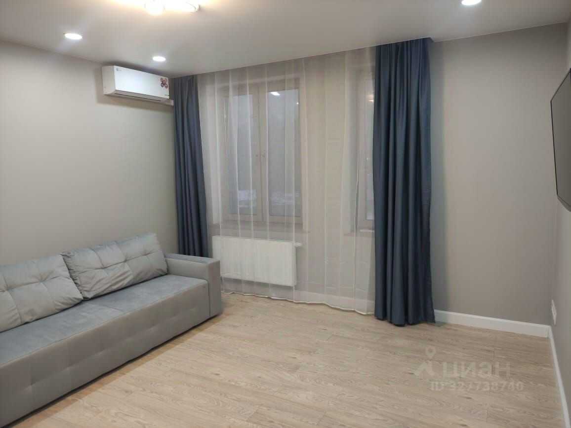 1-комнатная квартира, 46 м² — фотография 3