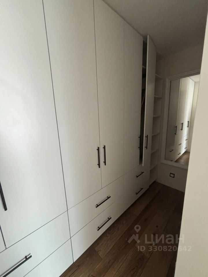 2-комнатная квартира, 42,2 м² — фотография 2