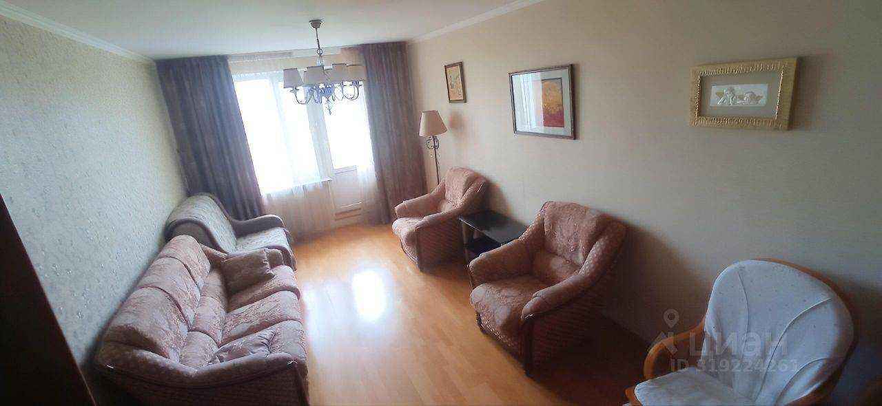 3-комнатная квартира, 72 м² — фотография 3