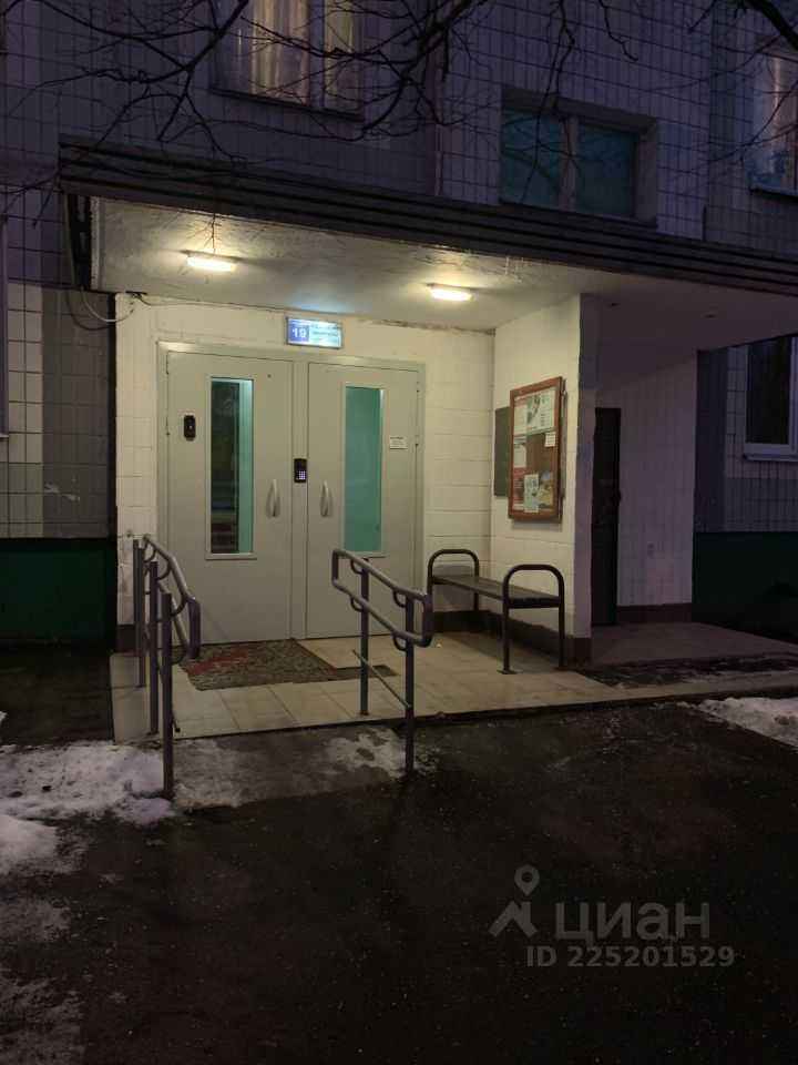 3-комнатная квартира, 65 м² — фотография 3