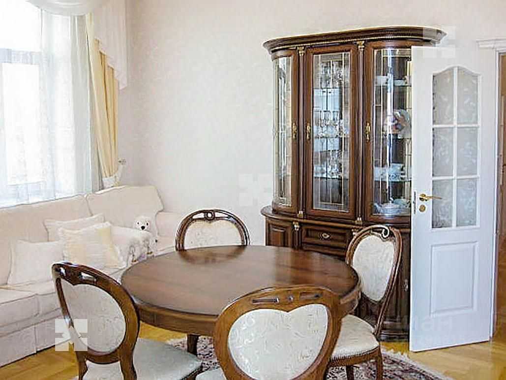 2-комнатная квартира, 72 м² — фотография 3