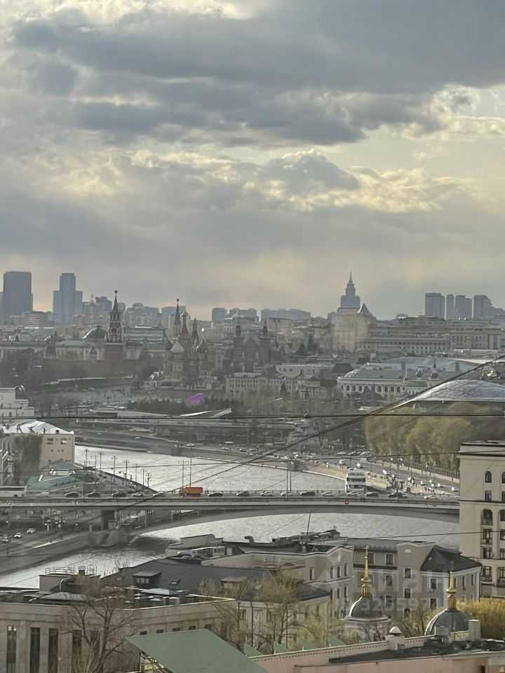 4-комнатная квартира, 150 м² — фотография 2