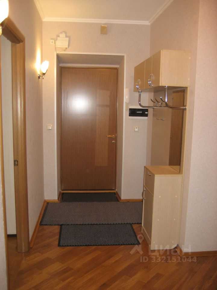 2-комнатная квартира, 70 м² — фотография 2