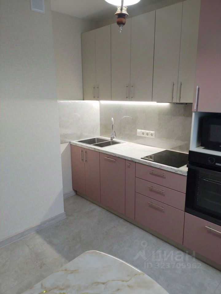 2-комнатная квартира, 55 м² — фотография 2
