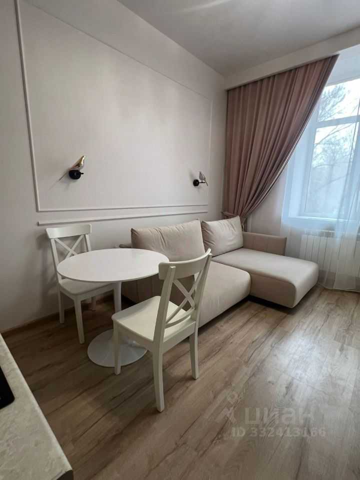 1-комнатная квартира, 32 м² — фотография 2