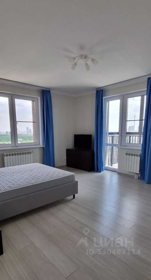 1-комнатная квартира, 42 м² — фотография 2