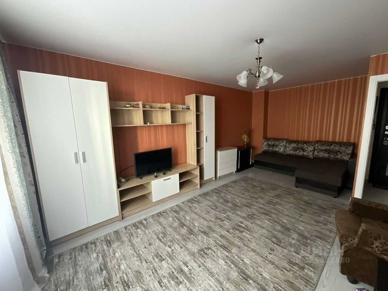 1-комнатная квартира, 35 м² — фотография 2