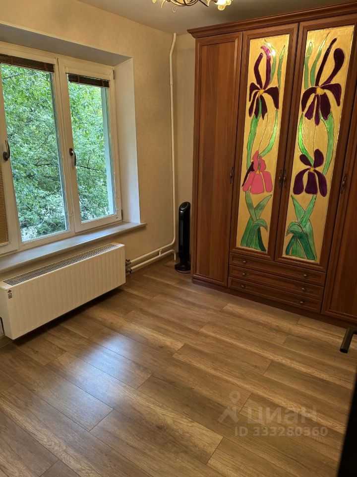 4-комнатная квартира, 65 м² — фотография 3