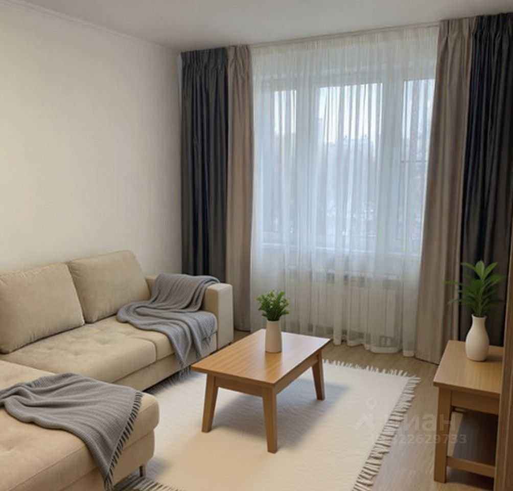1-комнатная квартира, 42 м²