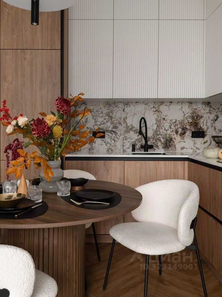 2-комнатная квартира, 55 м² — фотография 2