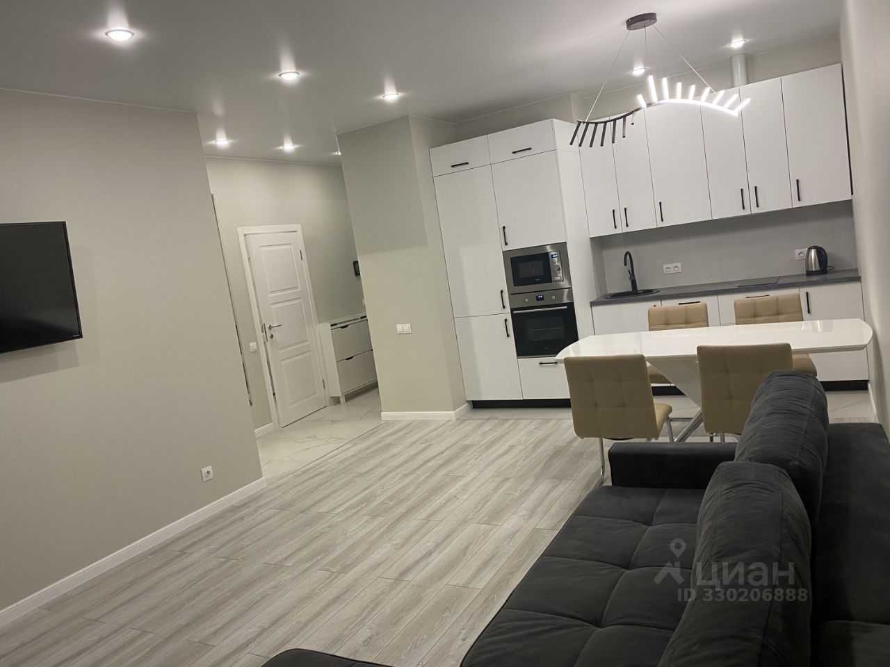 2-комнатная квартира, 50 м² — фотография 2
