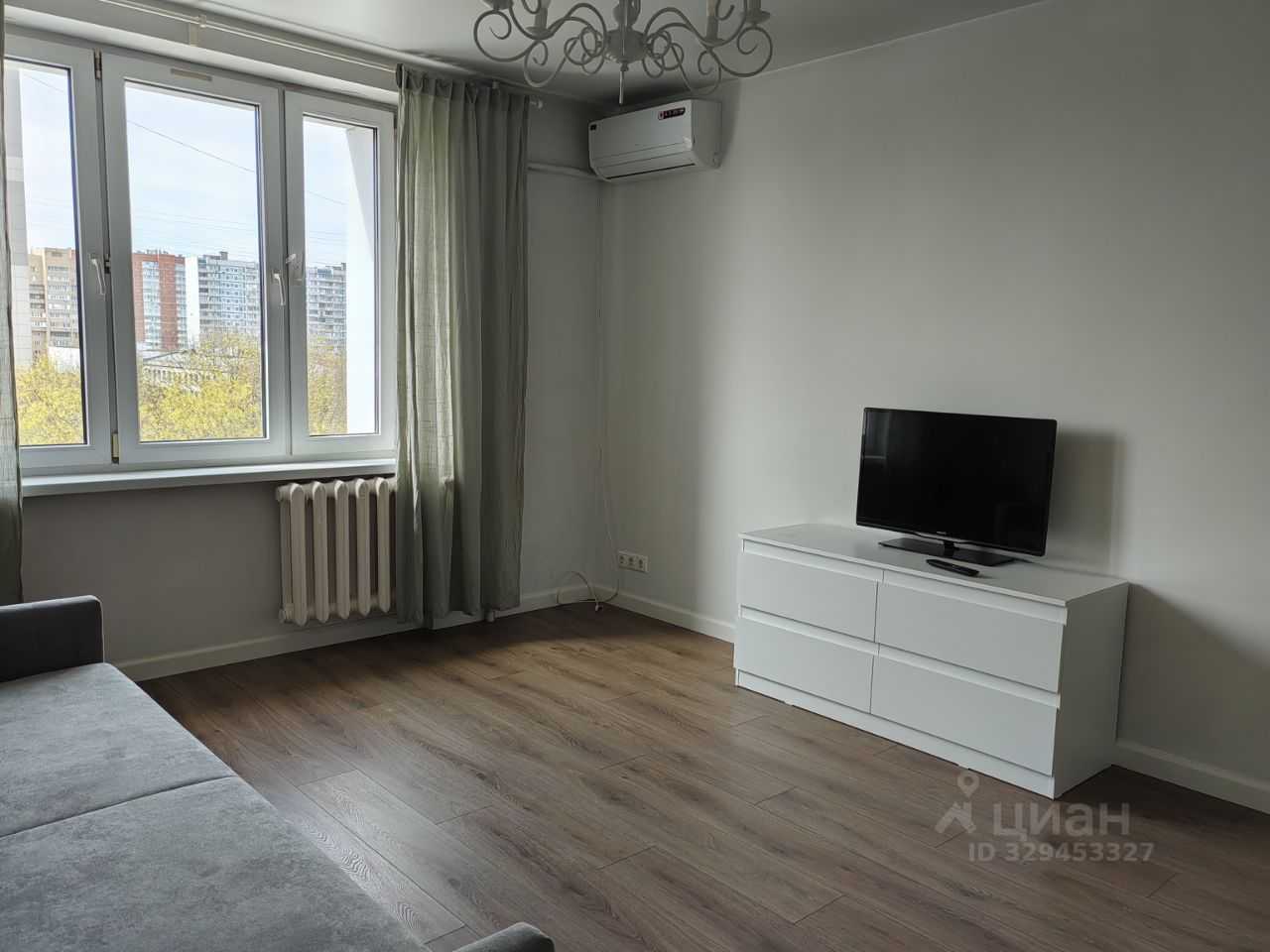 1-комнатная квартира, 35,2 м² — фотография 2