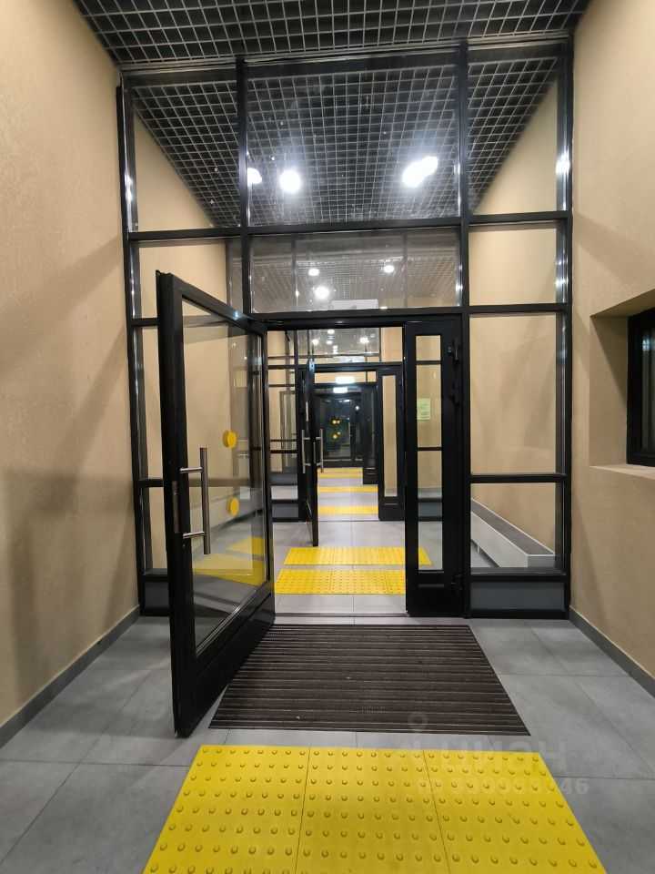 2-комнатная квартира, 57 м² — фотография 3