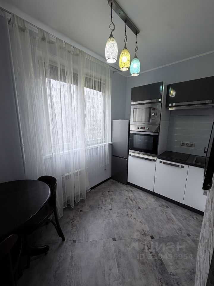 1-комнатная квартира, 36 м²