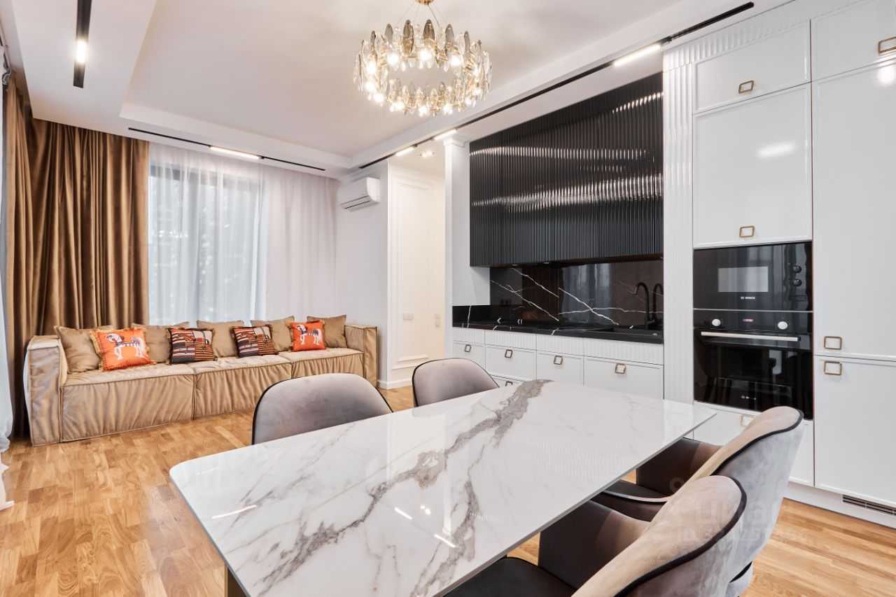 4-комнатная квартира, 90 м² — фотография 3