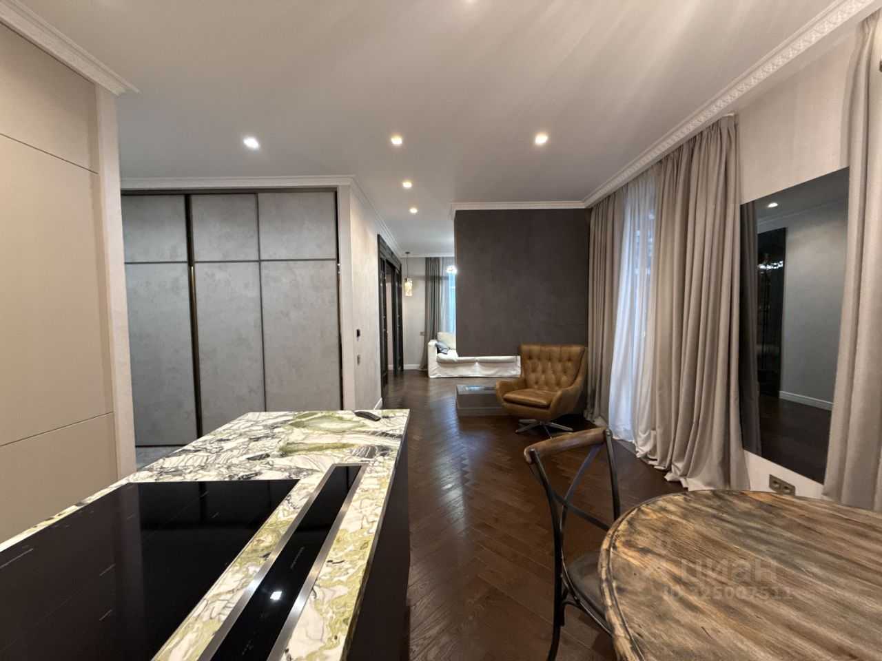 2-комнатная квартира, 65 м² — фотография 2