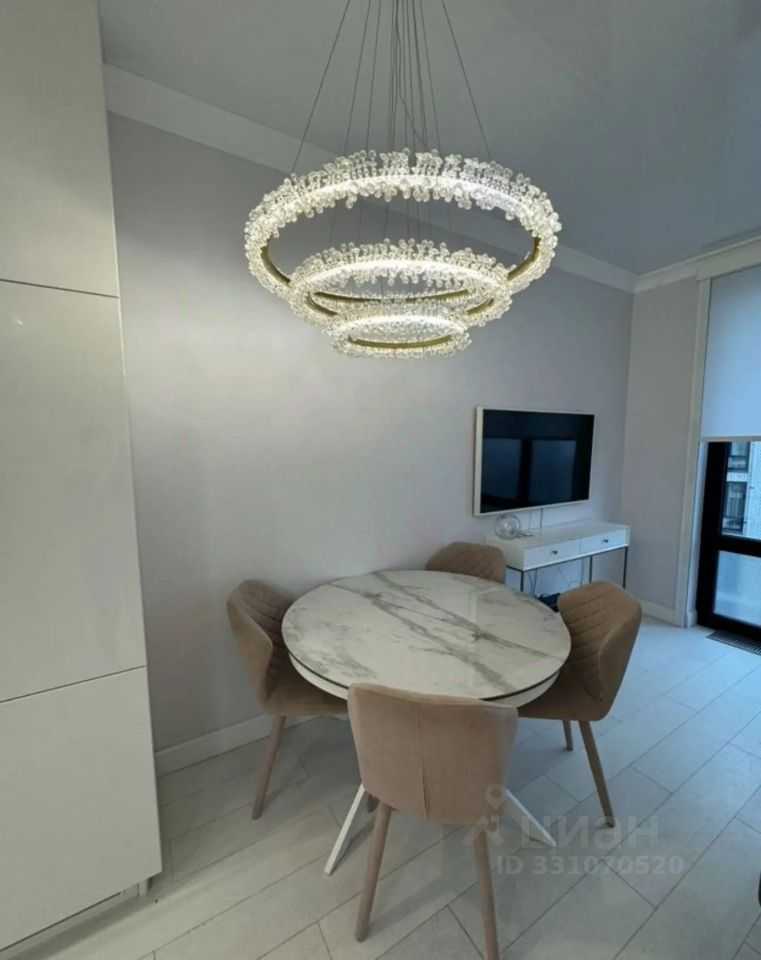4-комнатная квартира, 90 м² — фотография 3