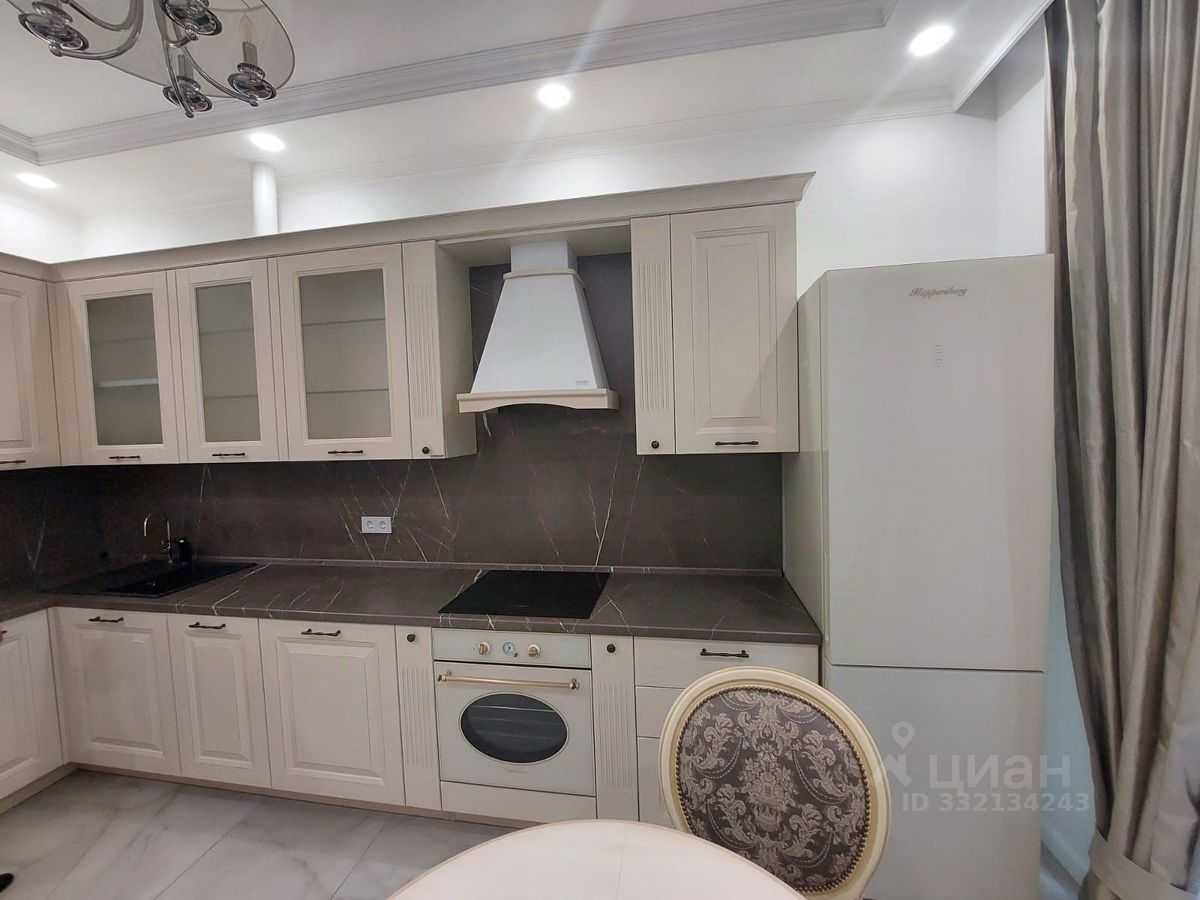 2-комнатная квартира, 68 м² — фотография 3