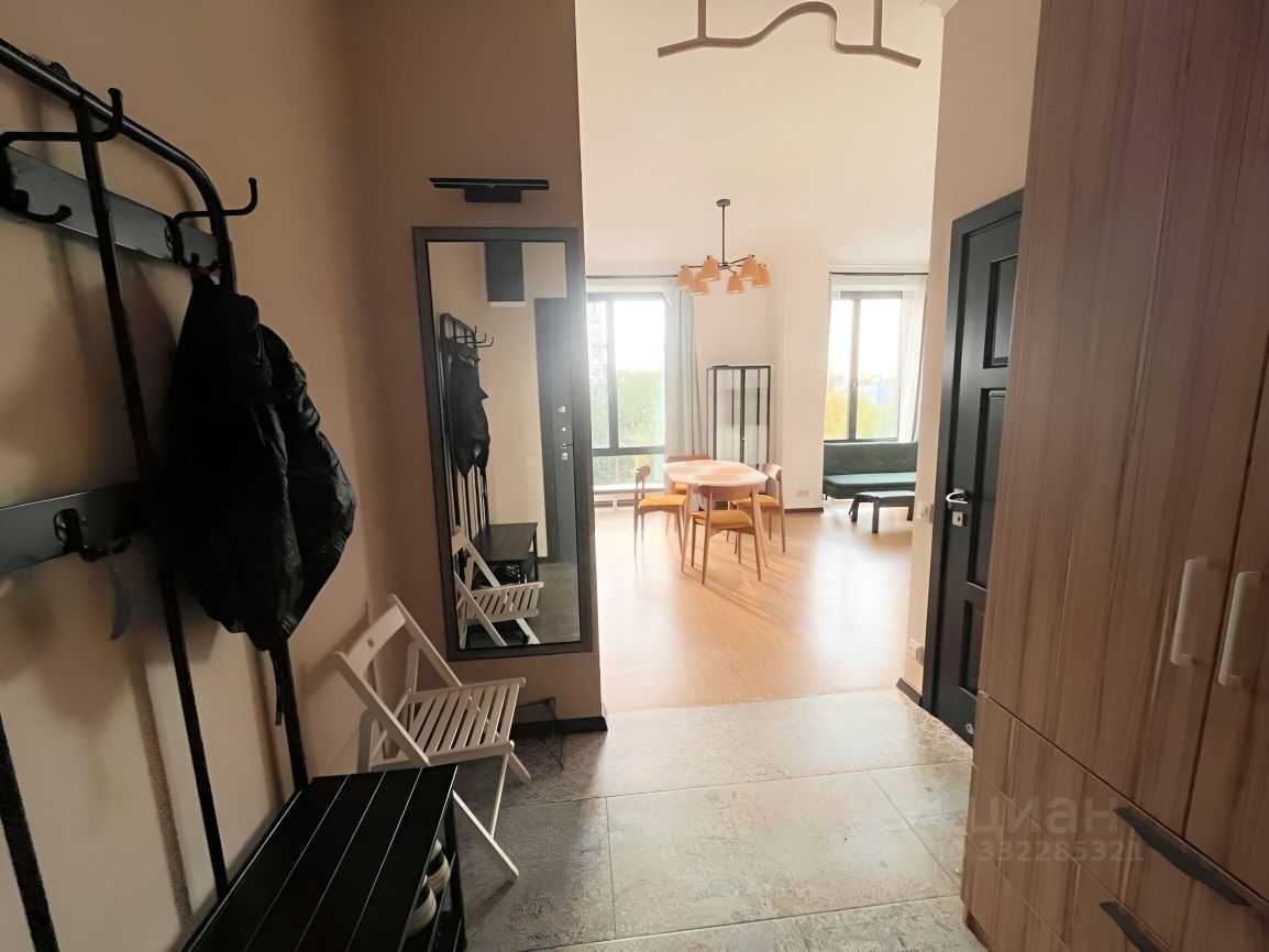 2-комнатная квартира, 67 м² — фотография 3