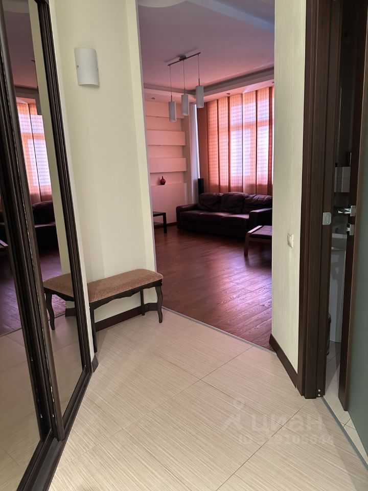 4-комнатная квартира, 130,7 м² — фотография 3
