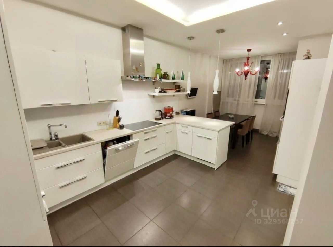 2-комнатная квартира, 75 м² — фотография 3