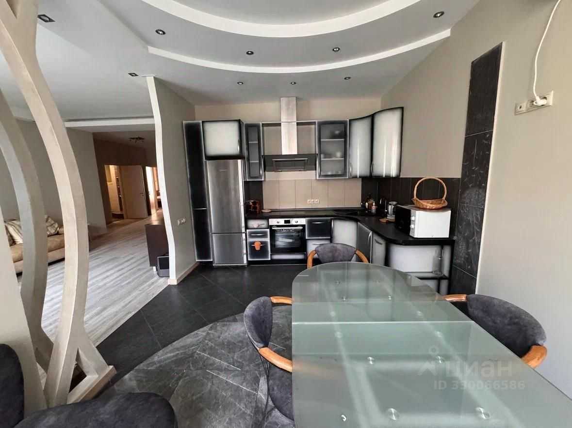 3-комнатная квартира, 105,2 м² — фотография 2