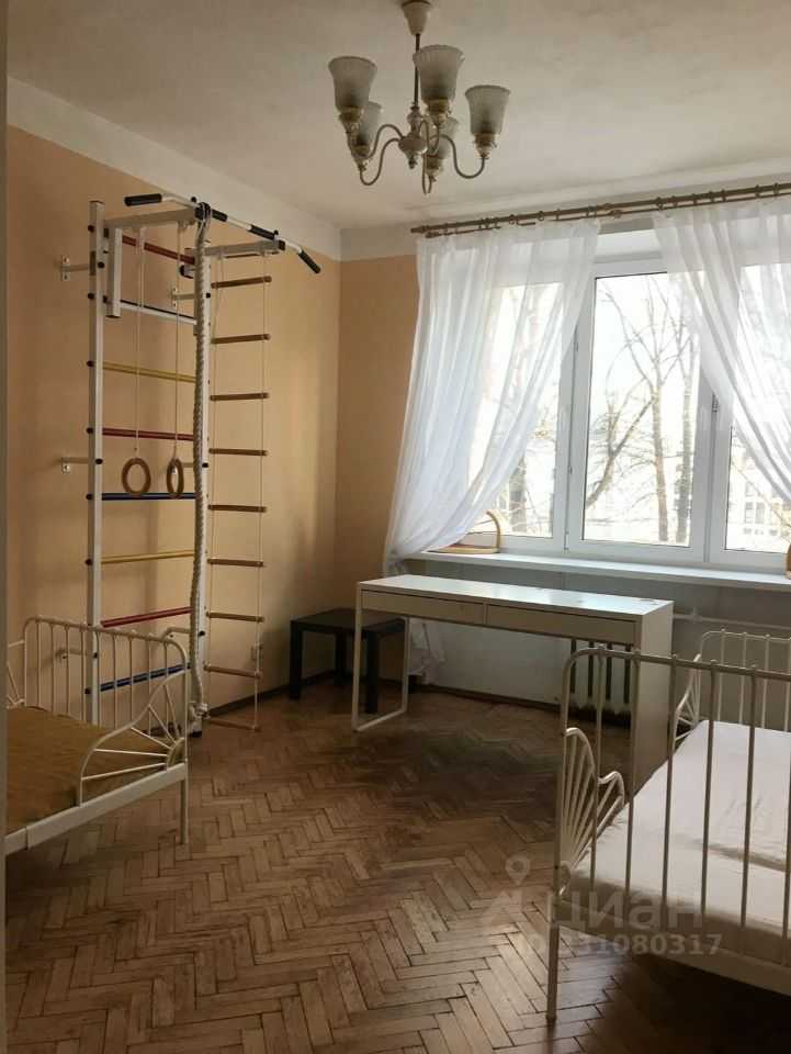 2-комнатная квартира, 56 м² — фотография 3