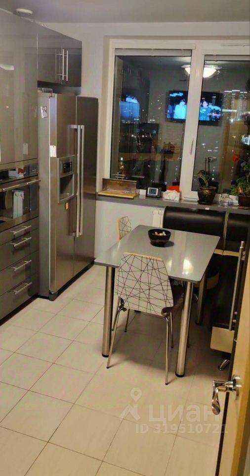 3-комнатная квартира, 90 м² — фотография 2