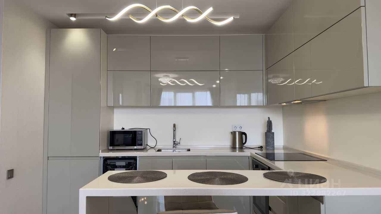 2-комнатная квартира, 62 м² — фотография 3