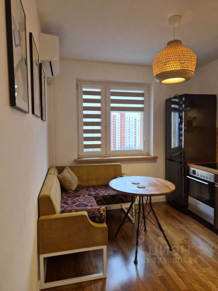 2-комнатная квартира, 56 м² — фотография 3