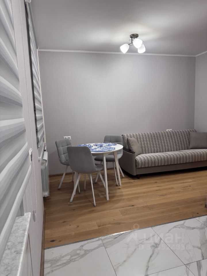 2-комнатная квартира, 43 м² — фотография 3