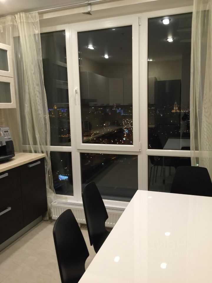 1-комнатная квартира, 54 м² — фотография 3