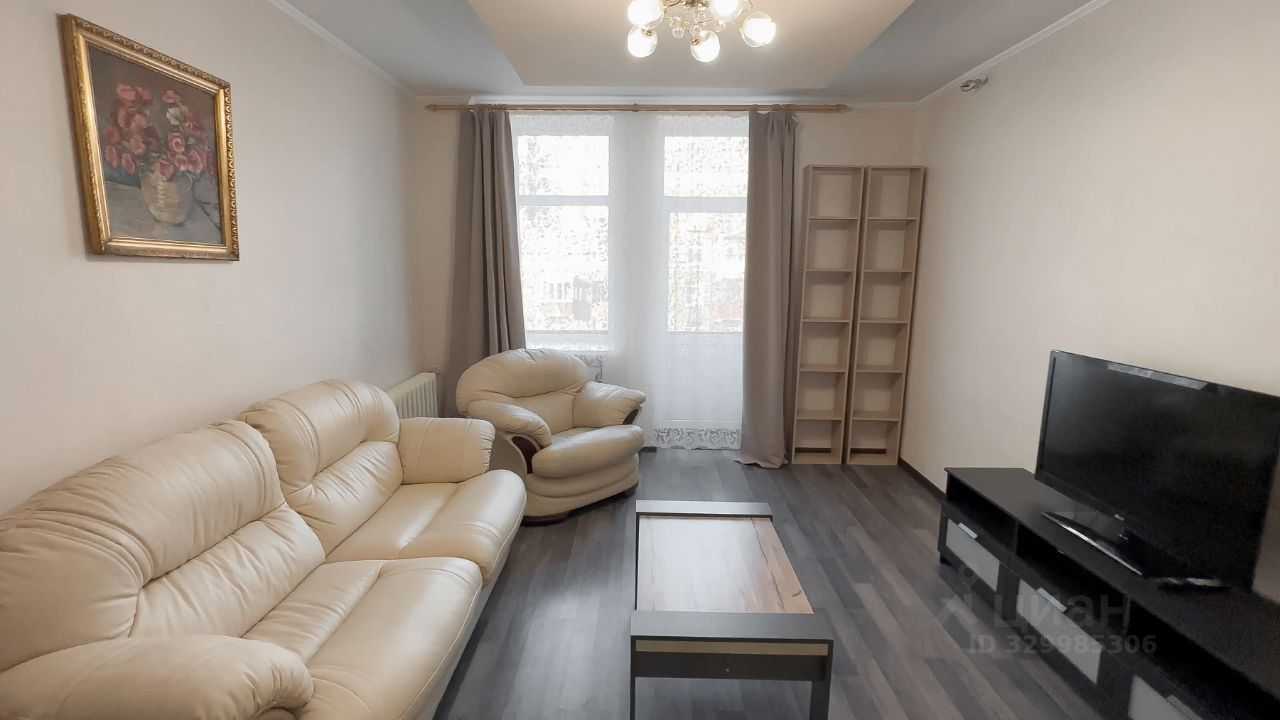 2-комнатная квартира, 70 м² — фотография 3
