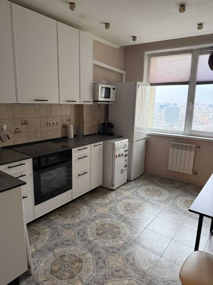 1-комнатная квартира, 52,4 м² — фотография 2
