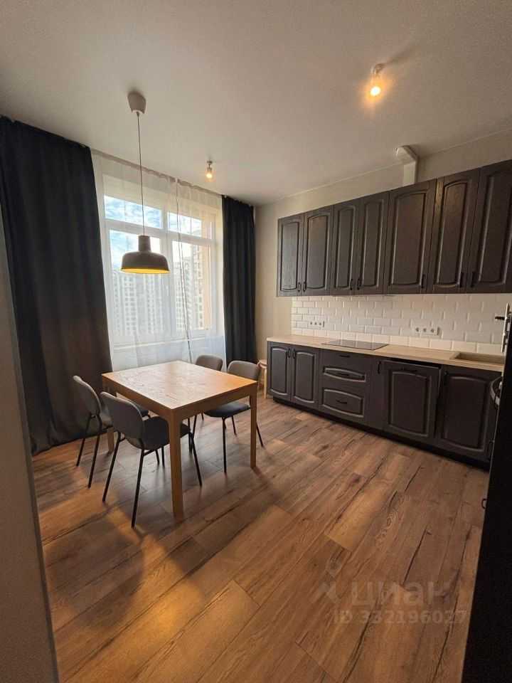 2-комнатная квартира, 59,6 м² — фотография 2