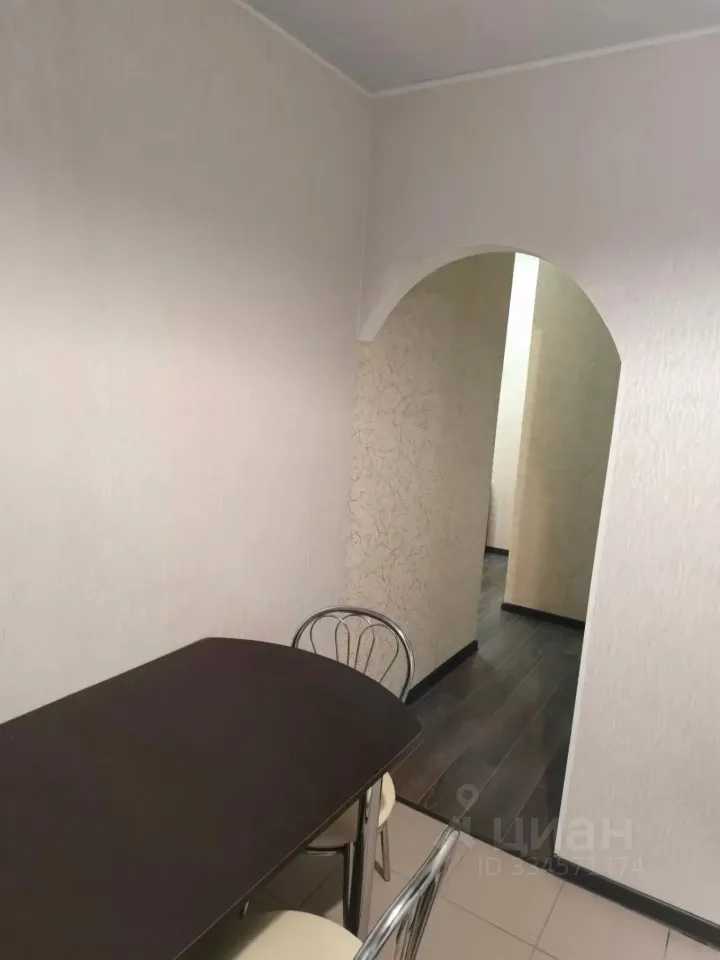 2-комнатная квартира, 40 м² — фотография 3