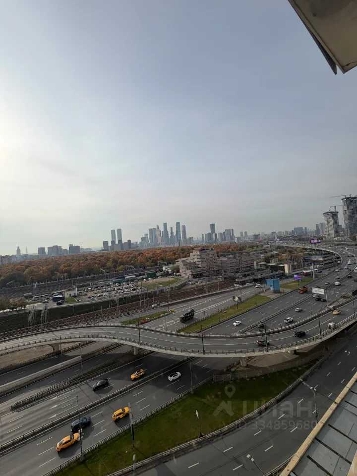 4-комнатная квартира, 70 м² — фотография 2