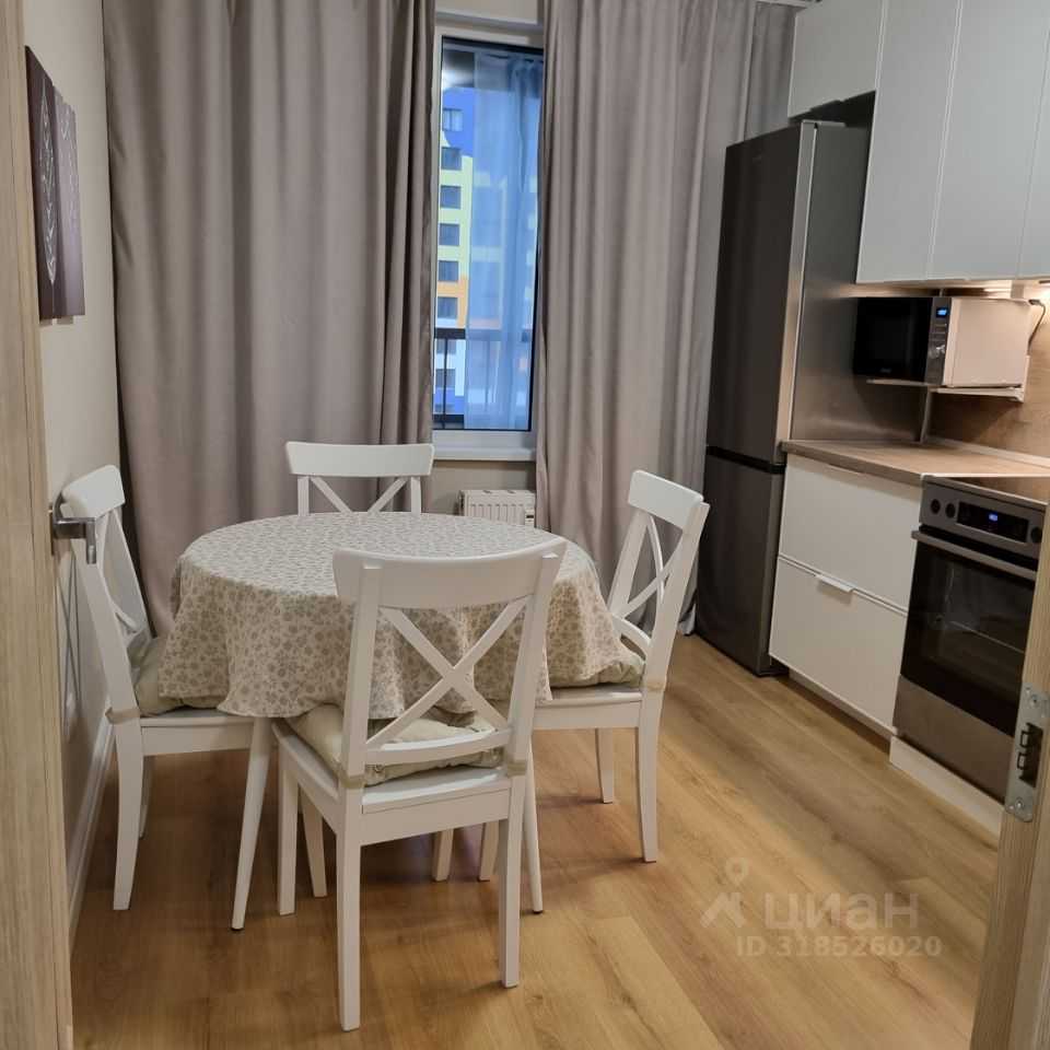 1-комнатная квартира, 42 м² — фотография 3