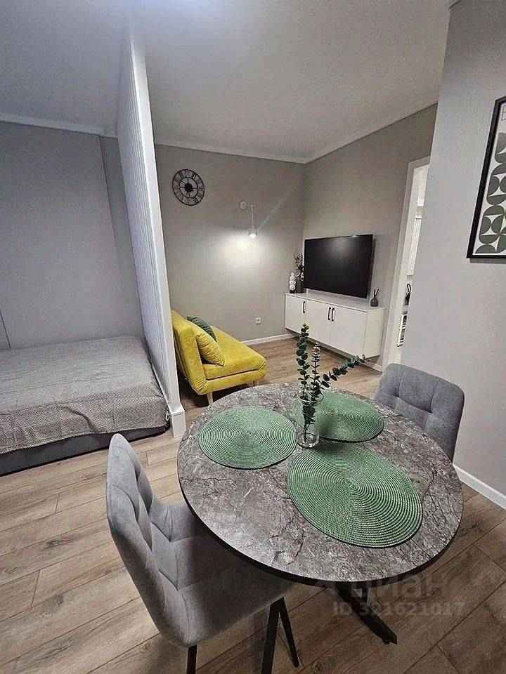 1-комнатная квартира, 35 м² — фотография 3