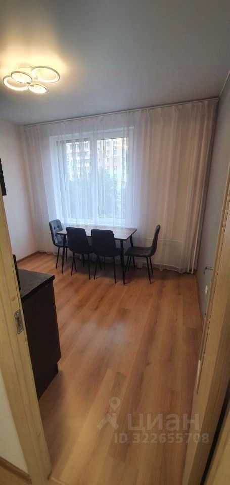 2-комнатная квартира, 55 м² — фотография 2