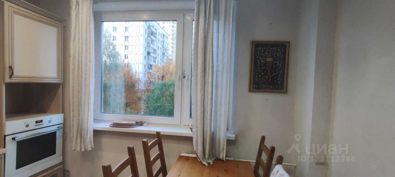 3-комнатная квартира, 76 м² — фотография 3