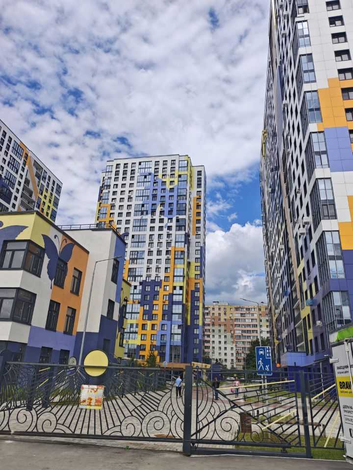 2-комнатная квартира, 63,7 м² — фотография 2
