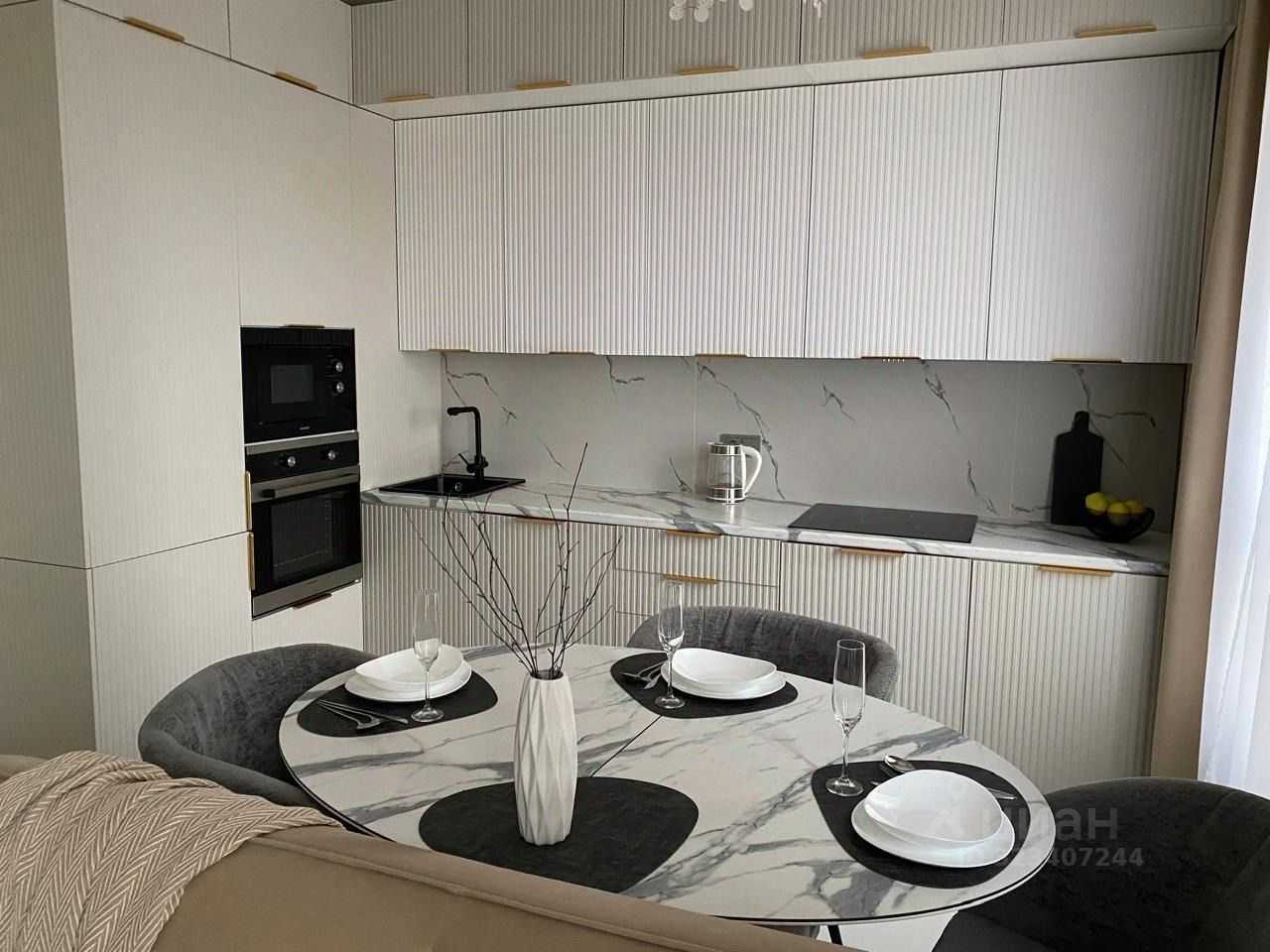 2-комнатная квартира, 61 м² — фотография 2