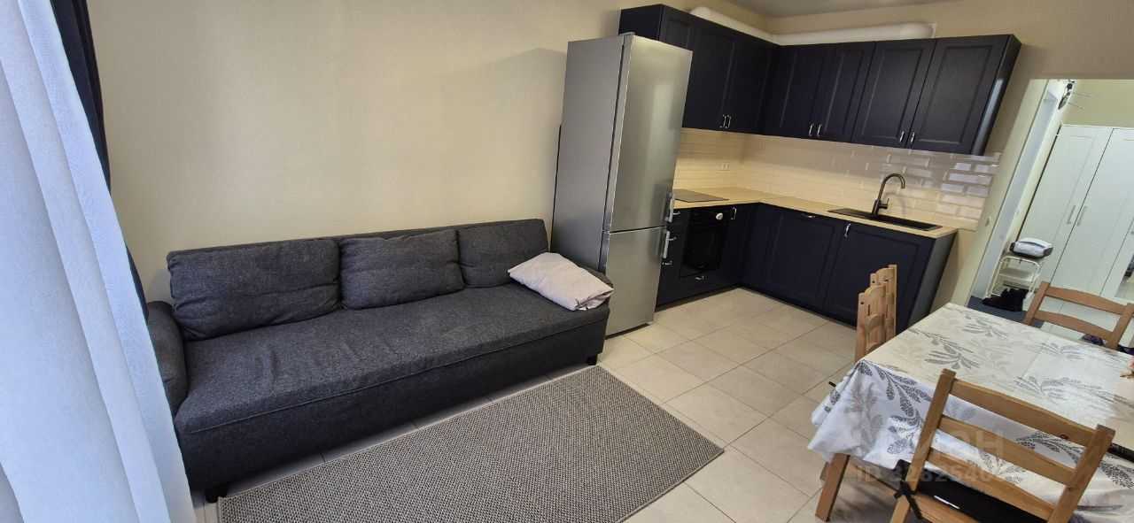 1-комнатная квартира, 42 м² — фотография 2