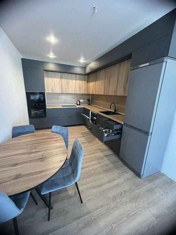 4-комнатная квартира, 76 м² — фотография 2