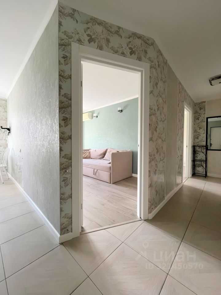 3-комнатная квартира, 68 м² — фотография 2