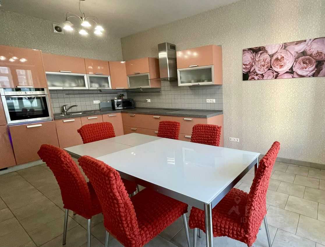 2-комнатная квартира, 82,3 м²