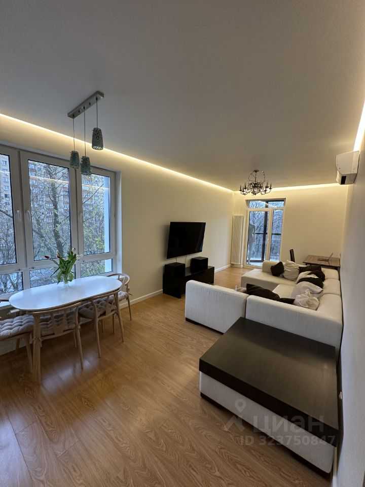 3-комнатная квартира, 70 м² — фотография 2