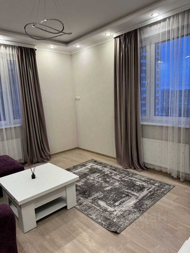 2-комнатная квартира, 54 м² — фотография 2