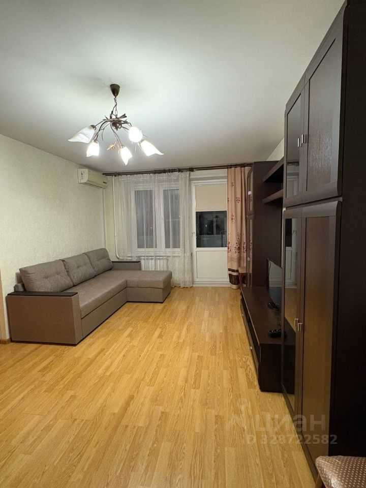 1-комнатная квартира, 32 м² — фотография 2